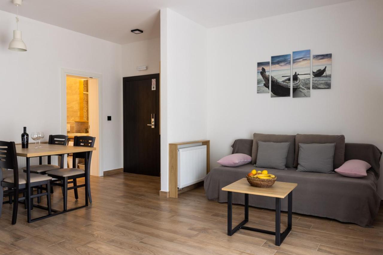 Apartments&rooms Stella Adriatica Murter Esterno foto