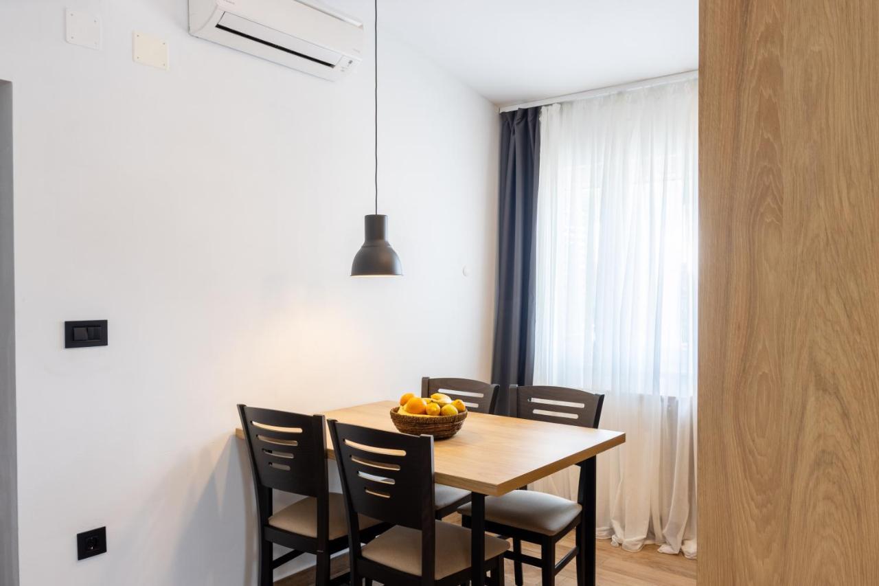 Apartments&rooms Stella Adriatica Murter Esterno foto